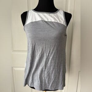 Smartwool Gray and White Sleeveless Women's Top Small